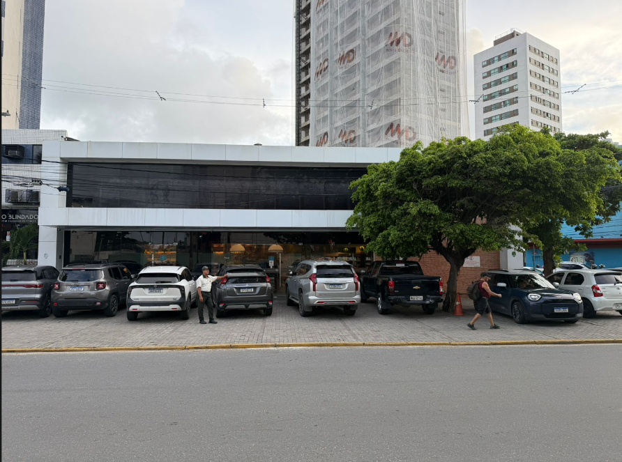 Fachada antes da parceria Orion